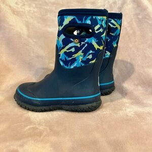 Boys’ Bogs Rain Boots – Size 13